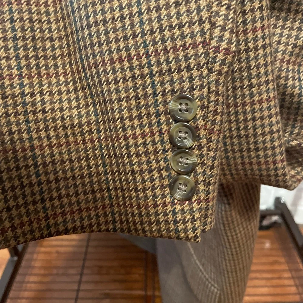 Men's Lauren Ralph Lauren Brown Houndstooth Blazer (46L)

Free Shipping - Picture 3 of 9